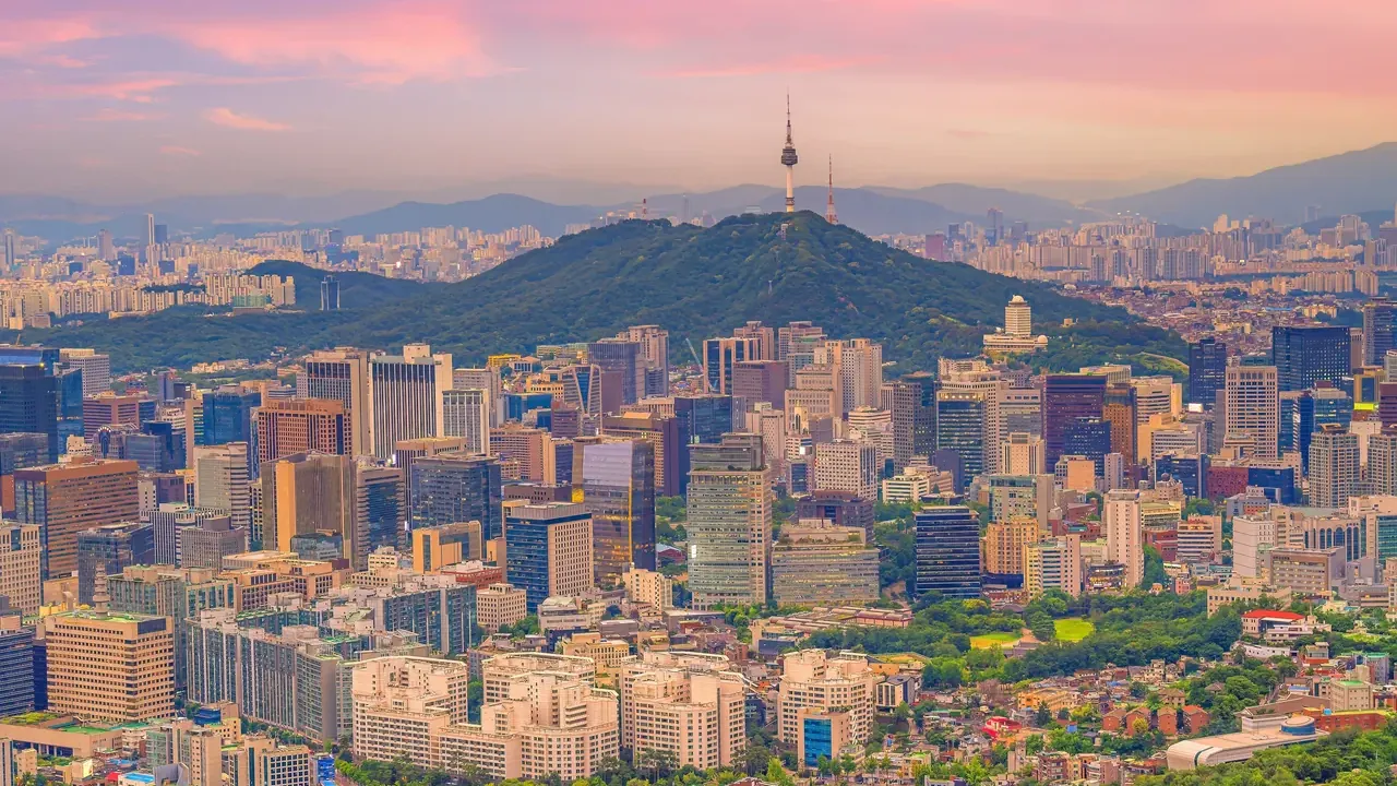 Seoul's Local Neighbourhoods for Groups: A Planning Note